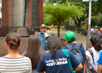 J&oacute;venes de Todas y Todos a Estudiar recorrieron el Centro Hist&oacute;rico